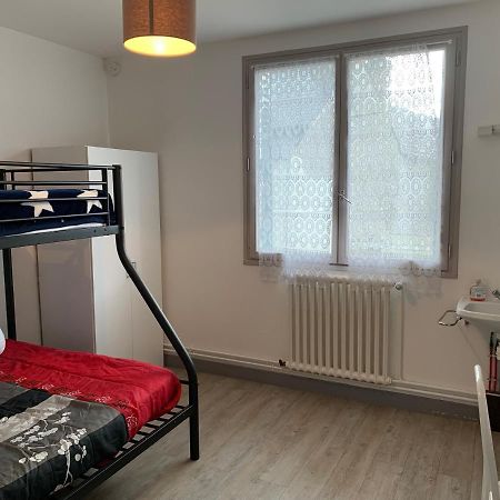 Hotel Du Cygne De La Croix Blanche Lailly-en-Val Экстерьер фото