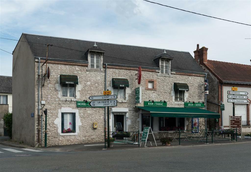 Hotel Du Cygne De La Croix Blanche Lailly-en-Val Экстерьер фото